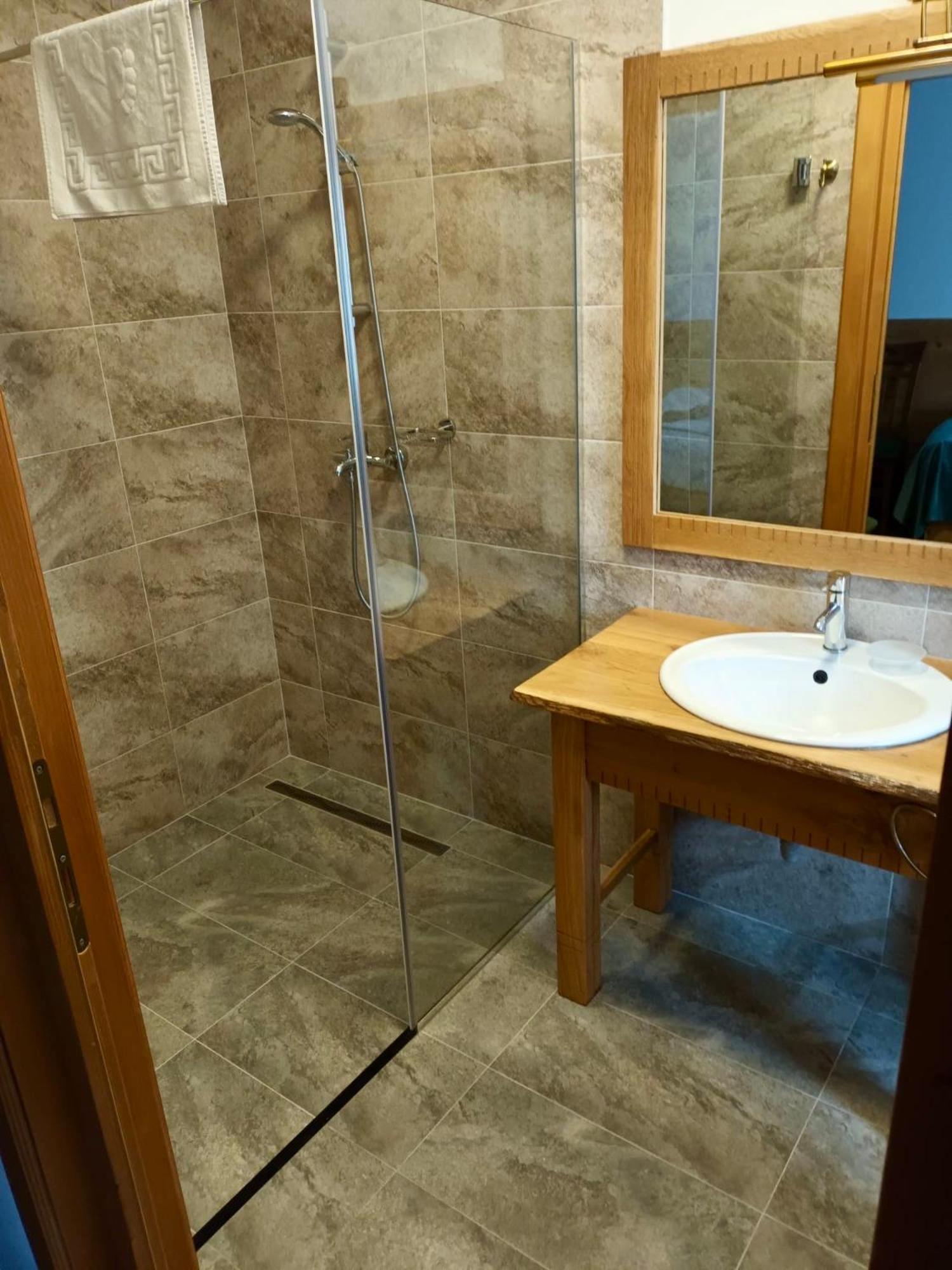 Pensiunea Coronita Vişeu de Sus Chambre photo